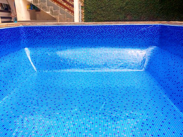 Pool Leak Detection And Repair